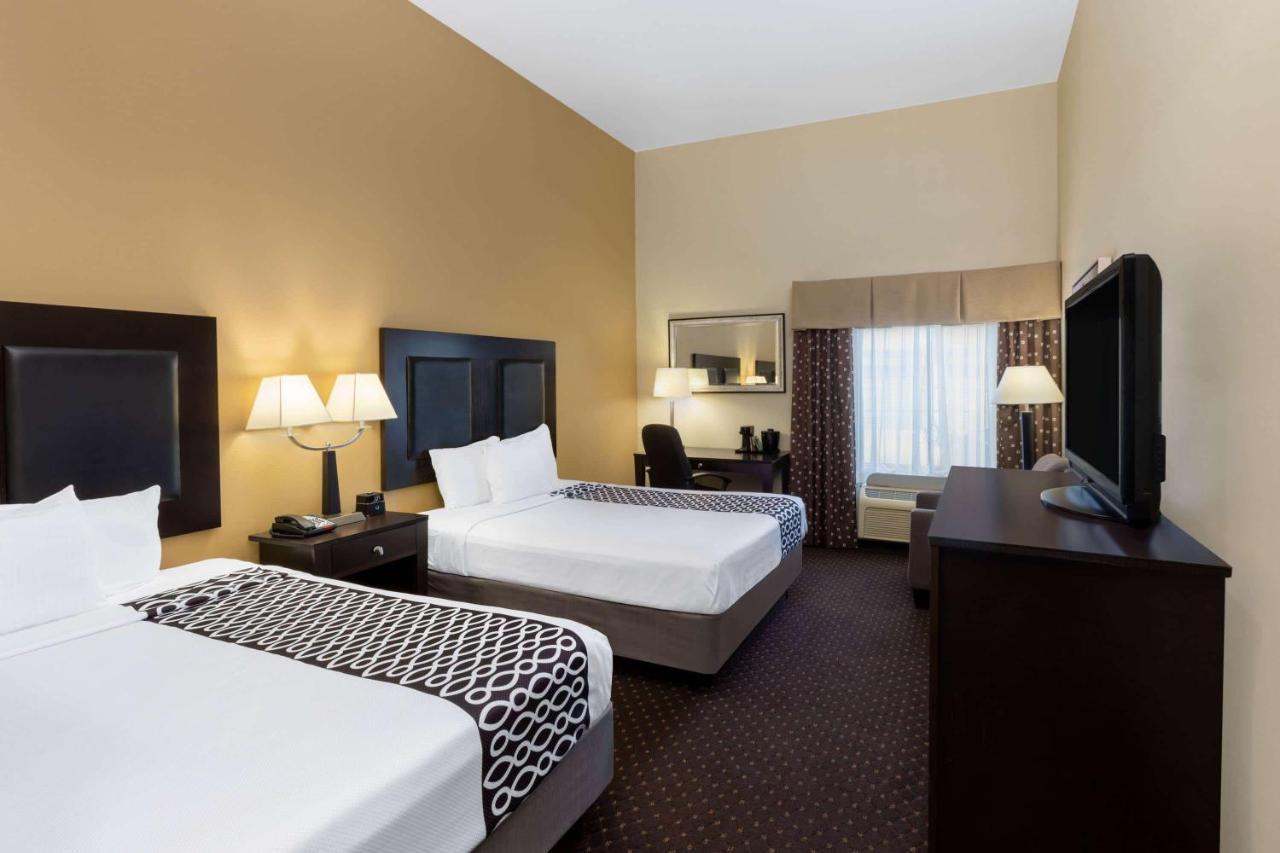 La Quinta By Wyndham Houston New Caney Екстер'єр фото
