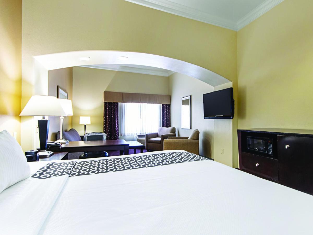 La Quinta By Wyndham Houston New Caney Екстер'єр фото